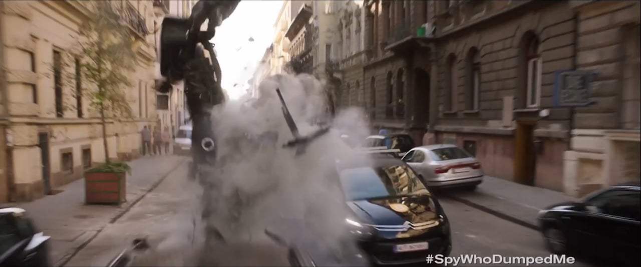 The Spy Who Dumped Me TV Spot - Traveling (2018) Screen Capture #1