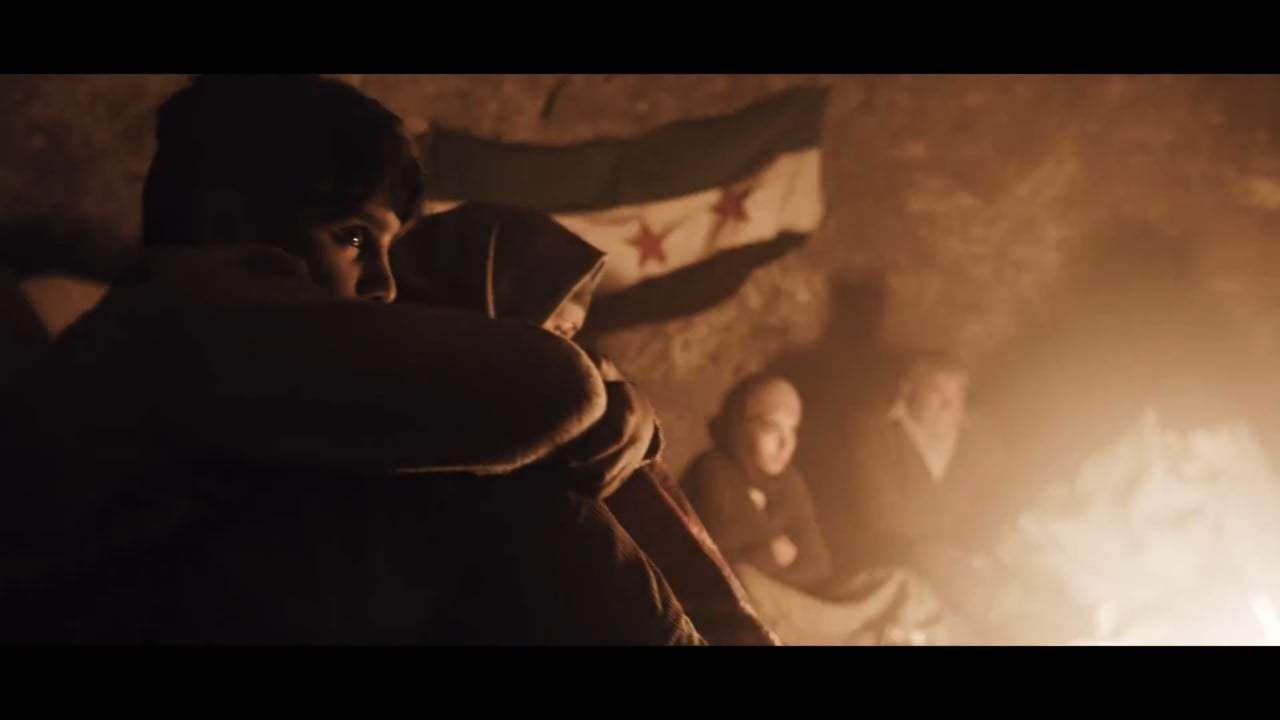 A Private War Trailer (2018) Screen Capture #2