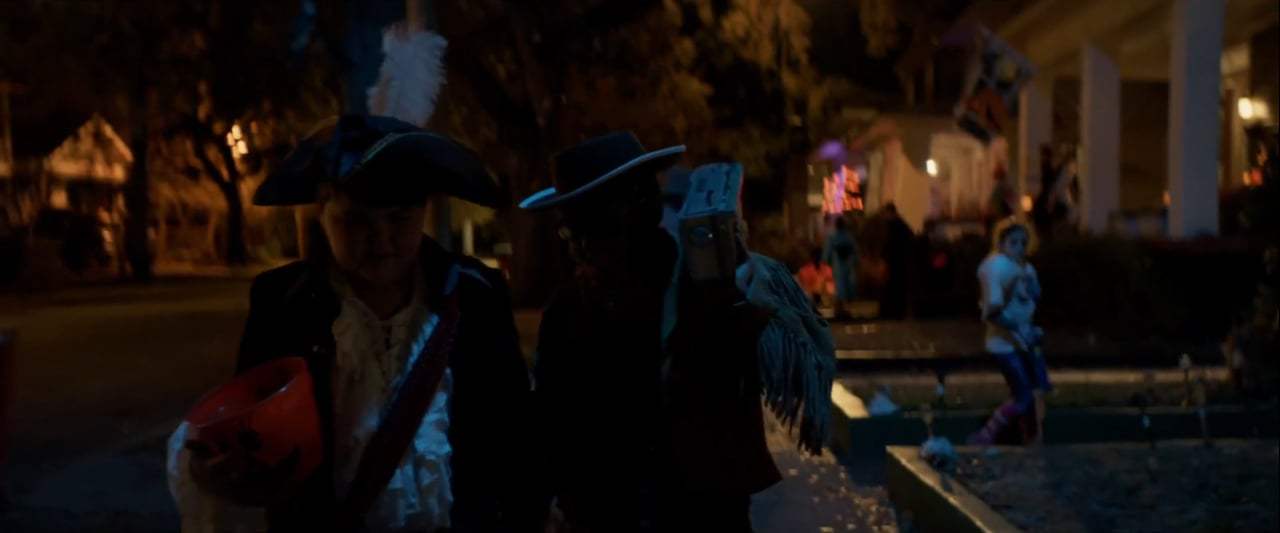 Halloween Feature Trailer (2018) Screen Capture #1