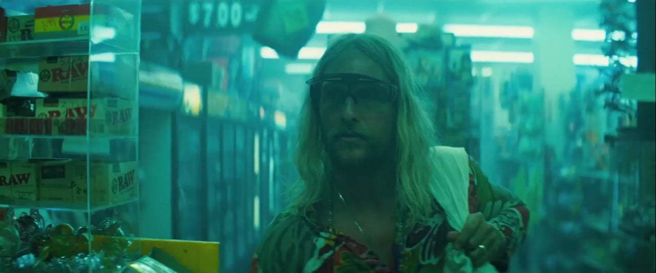 The Beach Bum Trailer (2019) Screen Capture #1