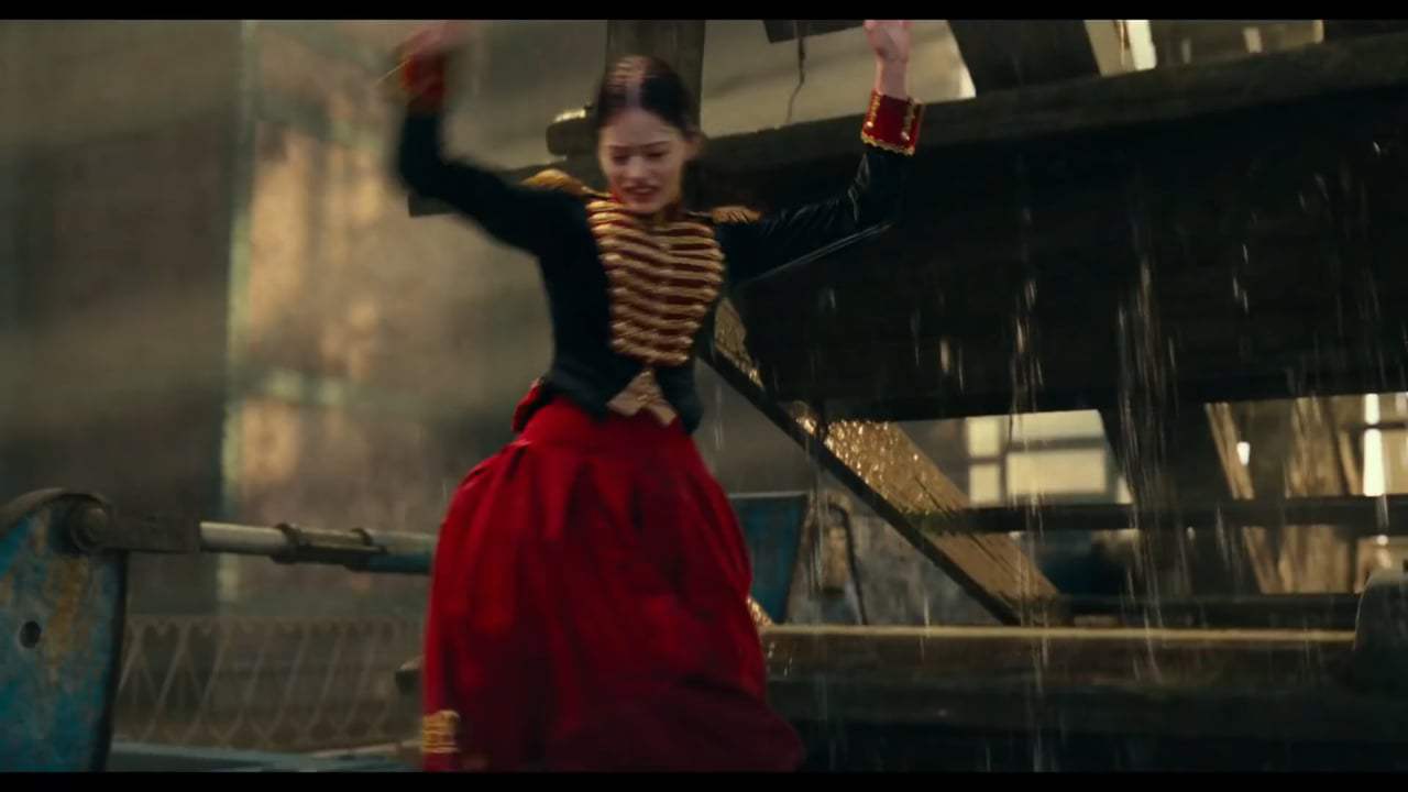 The Nutcracker and the Four Realms Featurette - Crafting the Realms (2018) Screen Capture #4