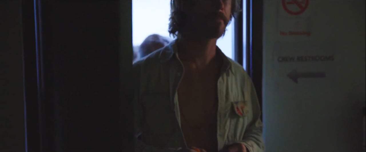 Bad Times at the El Royale Featurette - On Set Cast Ensemble (2018) Screen Capture #1