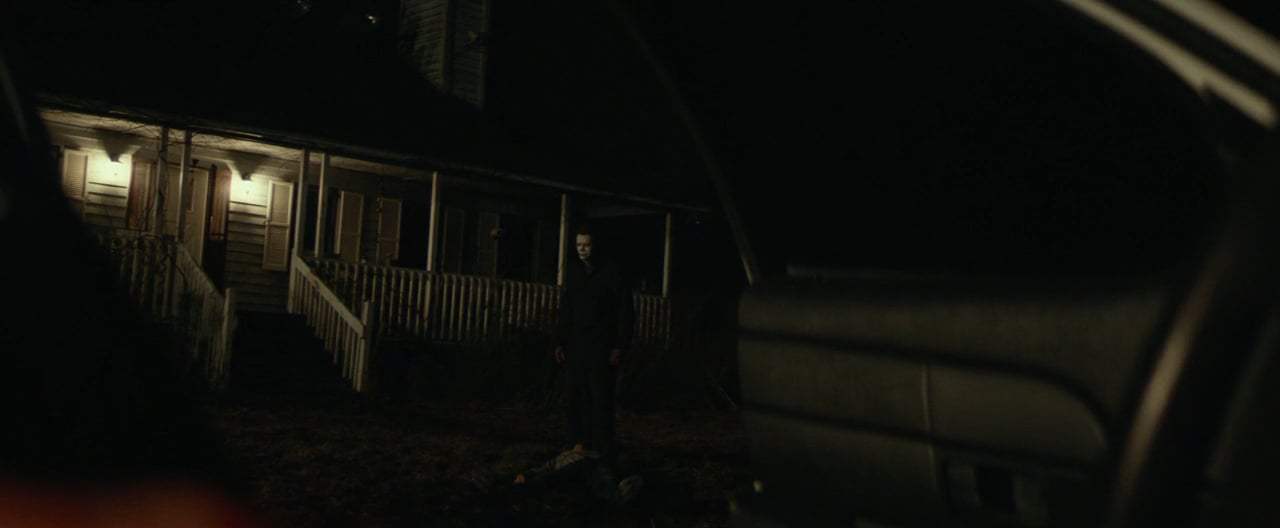 Halloween (2018) - Michael is Here Screen Capture #1