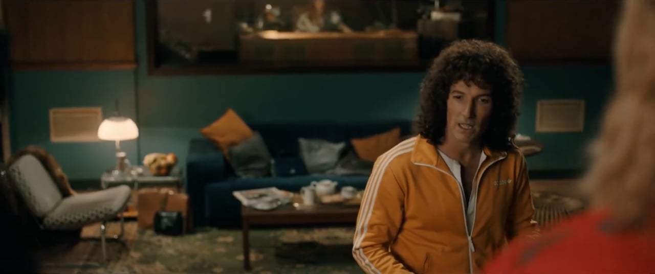 Bohemian Rhapsody (2018) - We Will Rock You Screen Capture #1