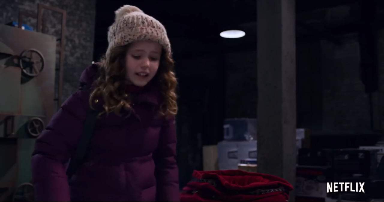 The Christmas Chronicles Theatrical Trailer (2018) Screen Capture #3