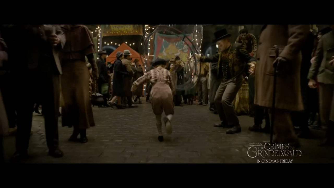 Fantastic Beasts: The Crimes of Grindelwald TV Spot - View (2018) Screen Capture #3