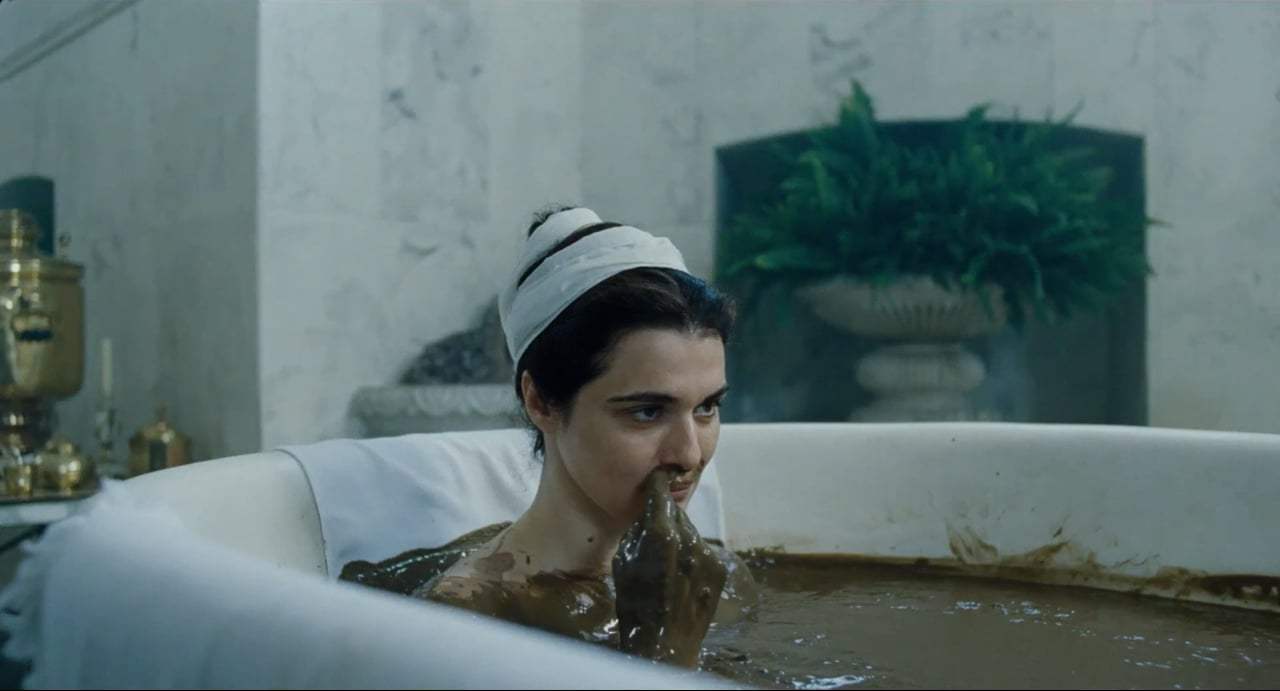 The Favourite TV Spot - Kingdom (2018) Screen Capture #3