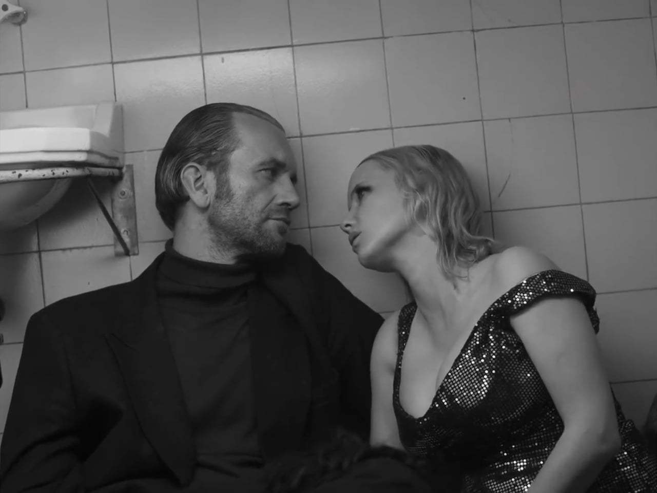 Cold War Trailer (2018) Screen Capture #4