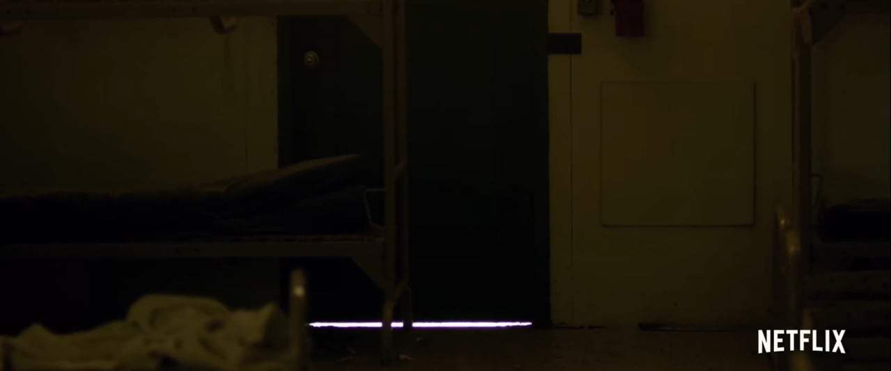 Bird Box Feature Trailer (2018) Screen Capture #3