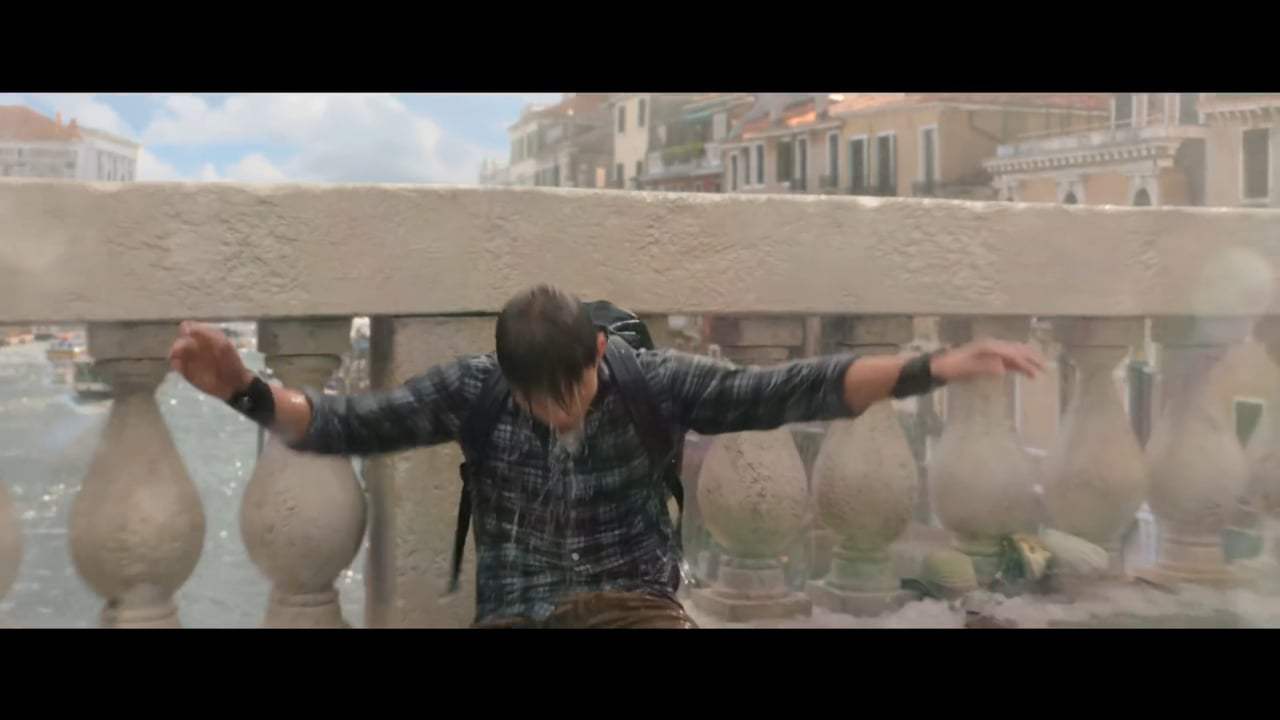 Spider-Man: Far From Home International Teaser Trailer (2019) Screen Capture #3