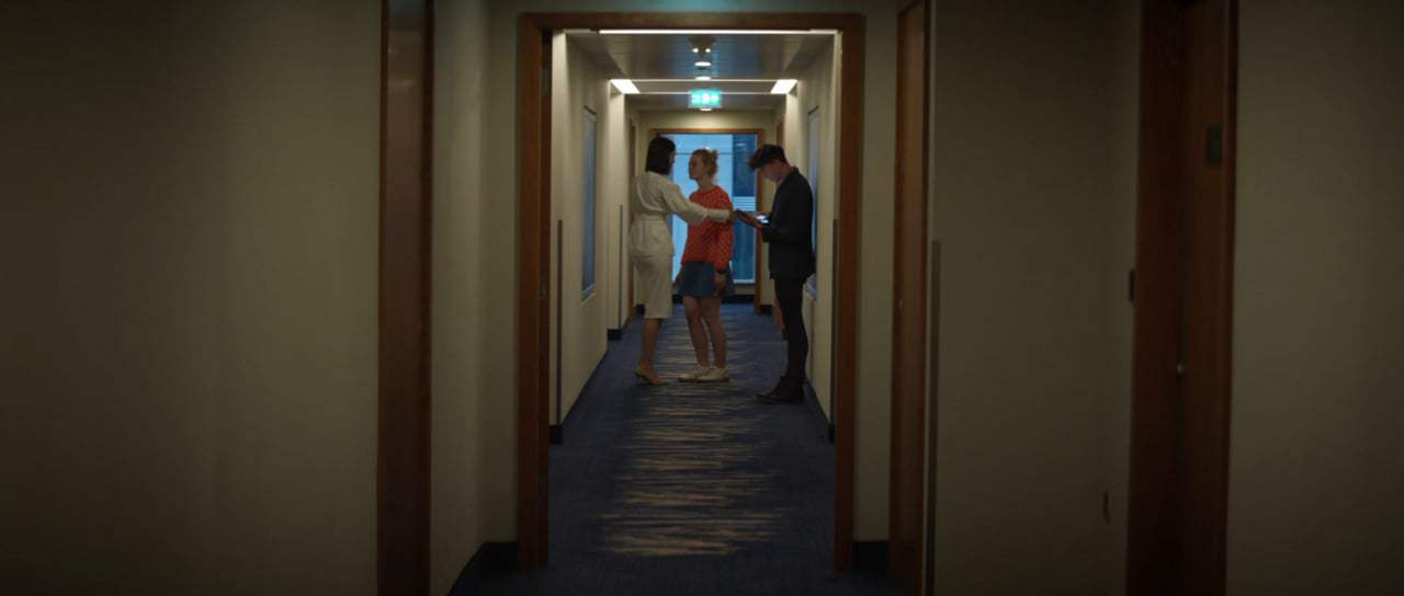 Teen Spirit Theatrical Trailer (2019) Screen Capture #2