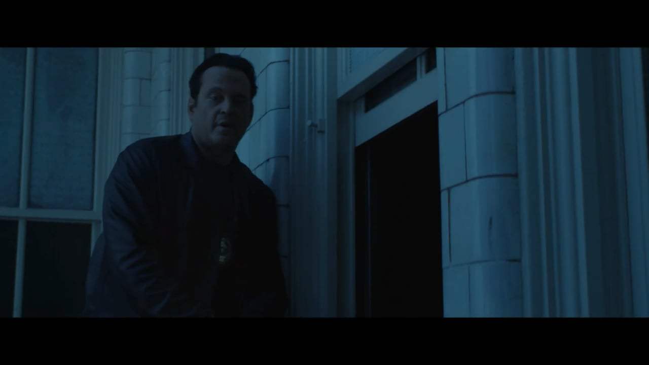 Dragged Across Concrete Trailer (2019) Screen Capture #1