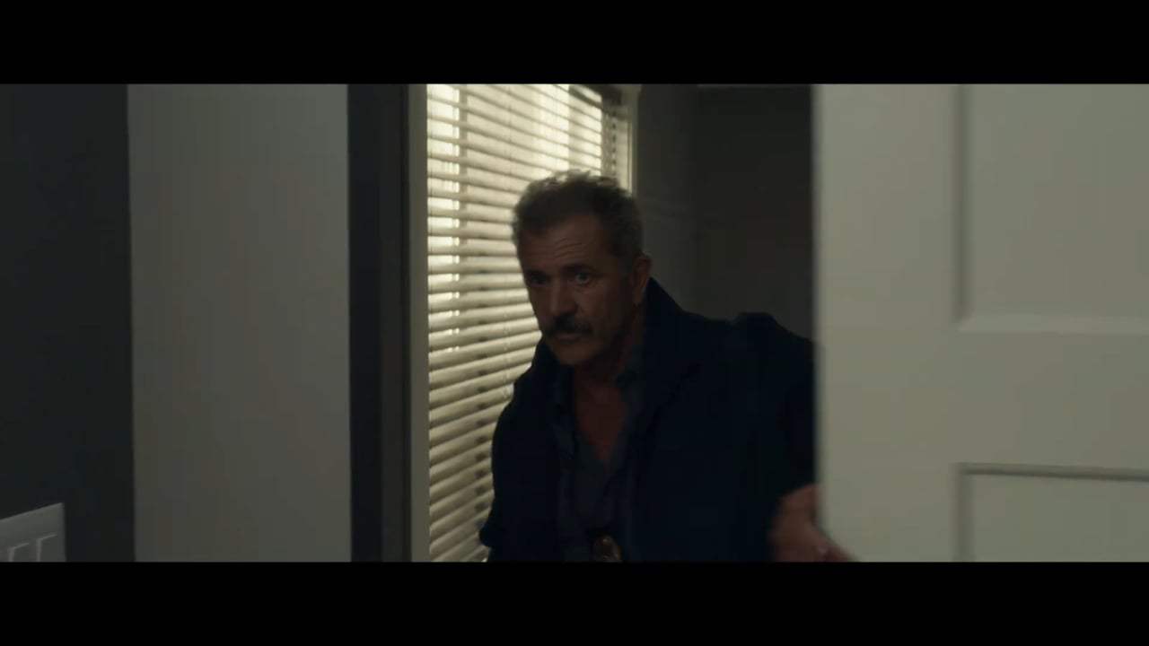 Dragged Across Concrete Trailer (2019) Screen Capture #4