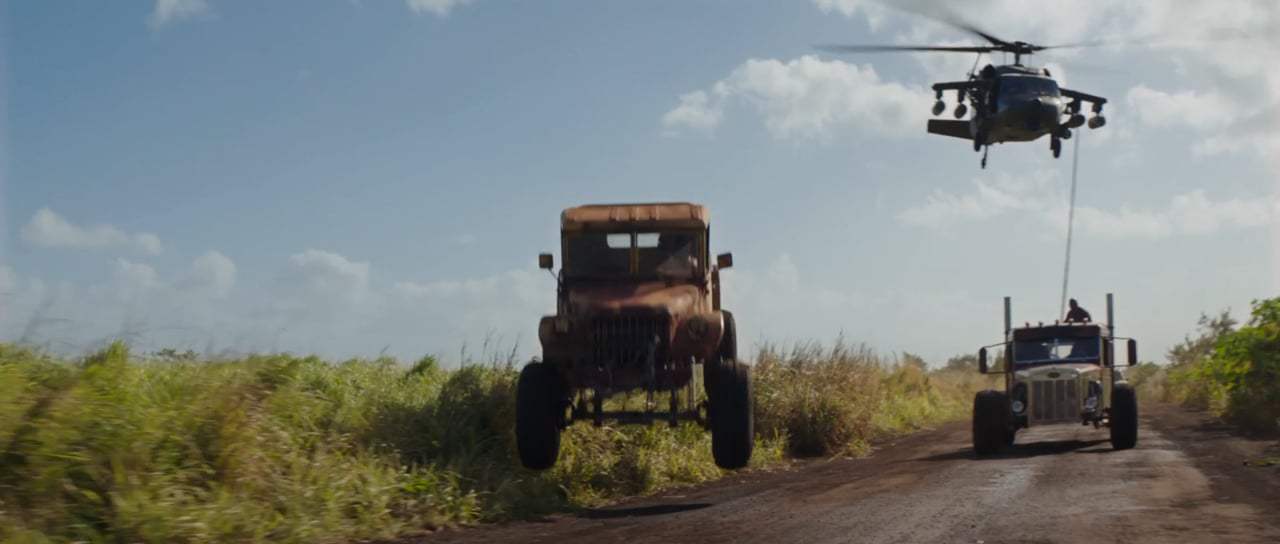 Fast & Furious Presents: Hobbs & Shaw Feature Trailer (2019) Screen Capture #4