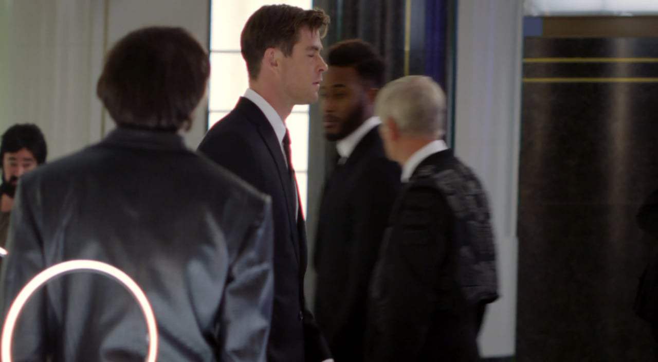 Men in Black International Theatrical Trailer (2019) Screen Capture #2