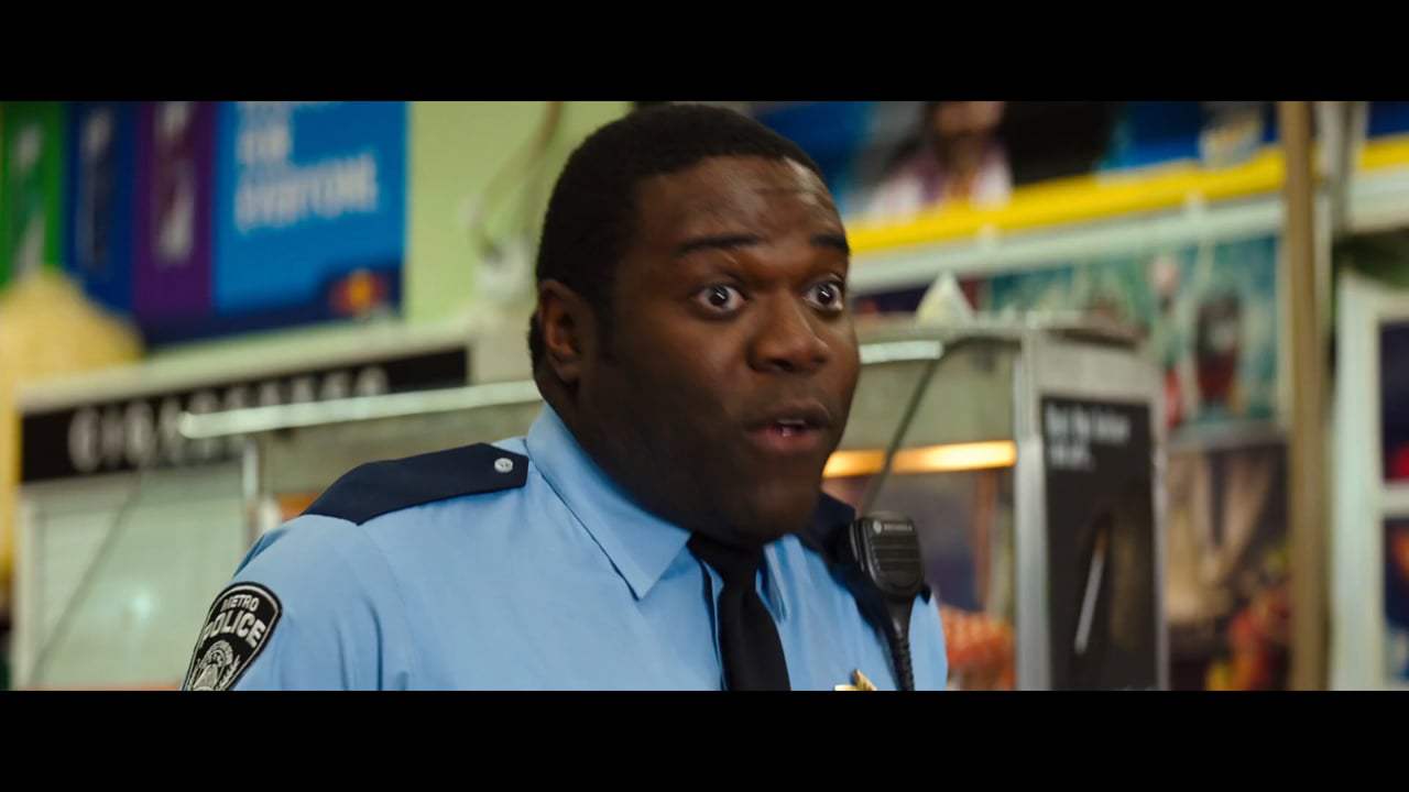 Good Boys Featurette - Meet the Grown Ups (2019) Screen Capture #4