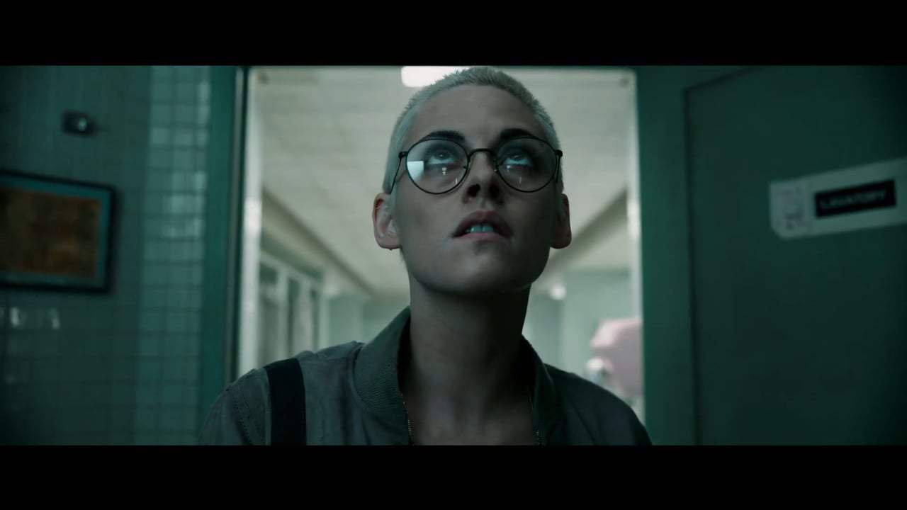 Underwater Trailer (2020) Screen Capture #2