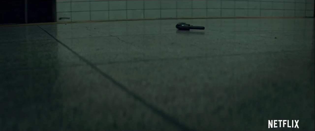 In the Shadow of the Moon Trailer (2019) Screen Capture #2