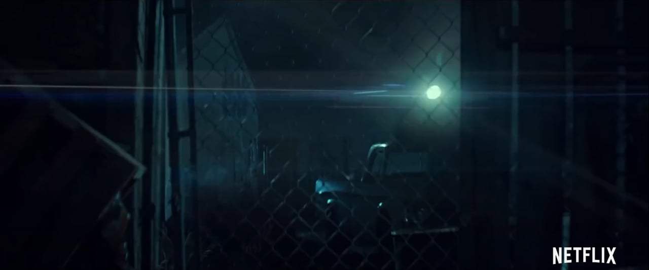 In the Shadow of the Moon Trailer (2019) Screen Capture #3