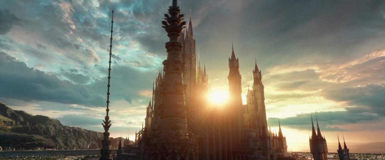 Maleficent: Mistress of Evil Special Look Trailer (2019) Screen Capture #1