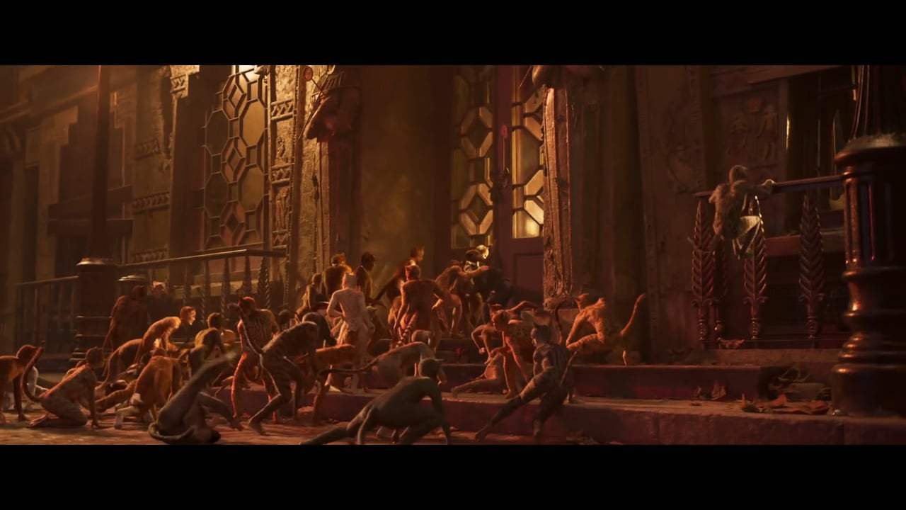 Cats Theatrical Trailer (2019) Screen Capture #1