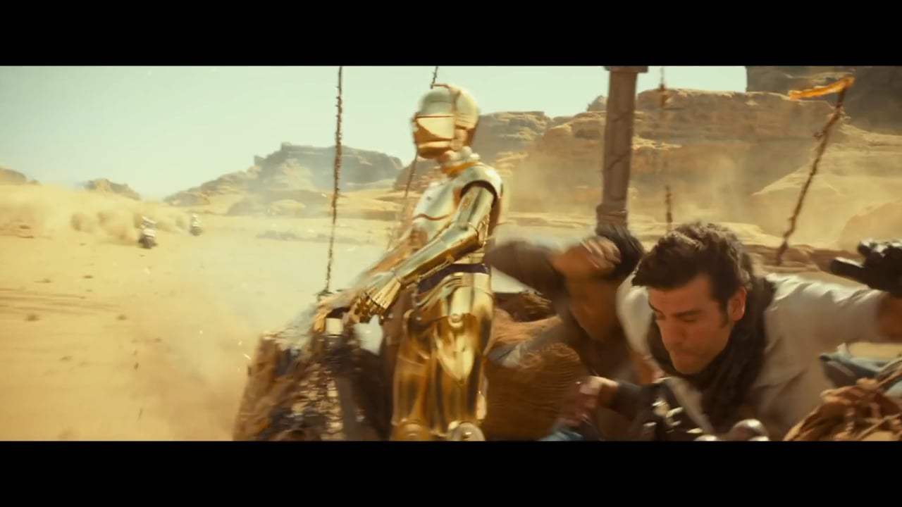 Star Wars: The Rise of Skywalker (2019) - Desert Chase Screen Capture #1