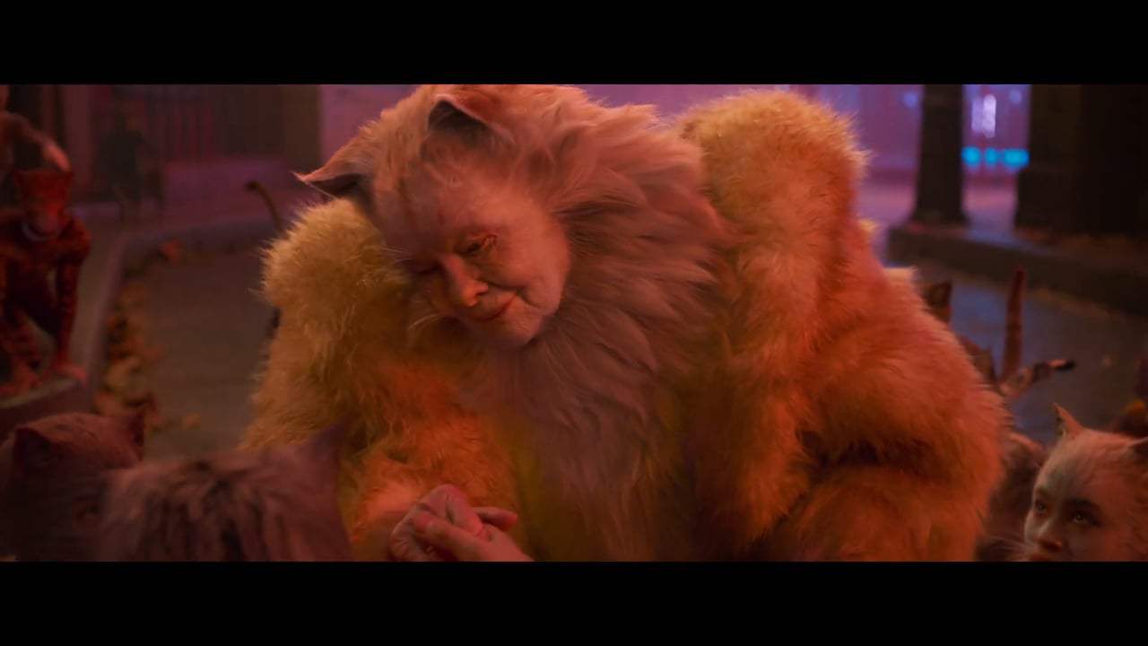 Cats TV Spot - Cross Paws (2019) Screen Capture #1