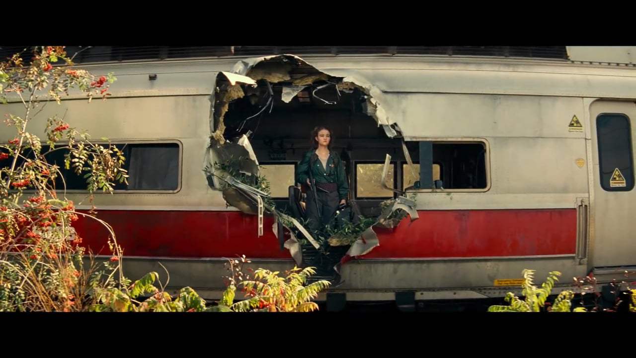 A Quiet Place Part II TV Spot - Fight (2020) Screen Capture #3