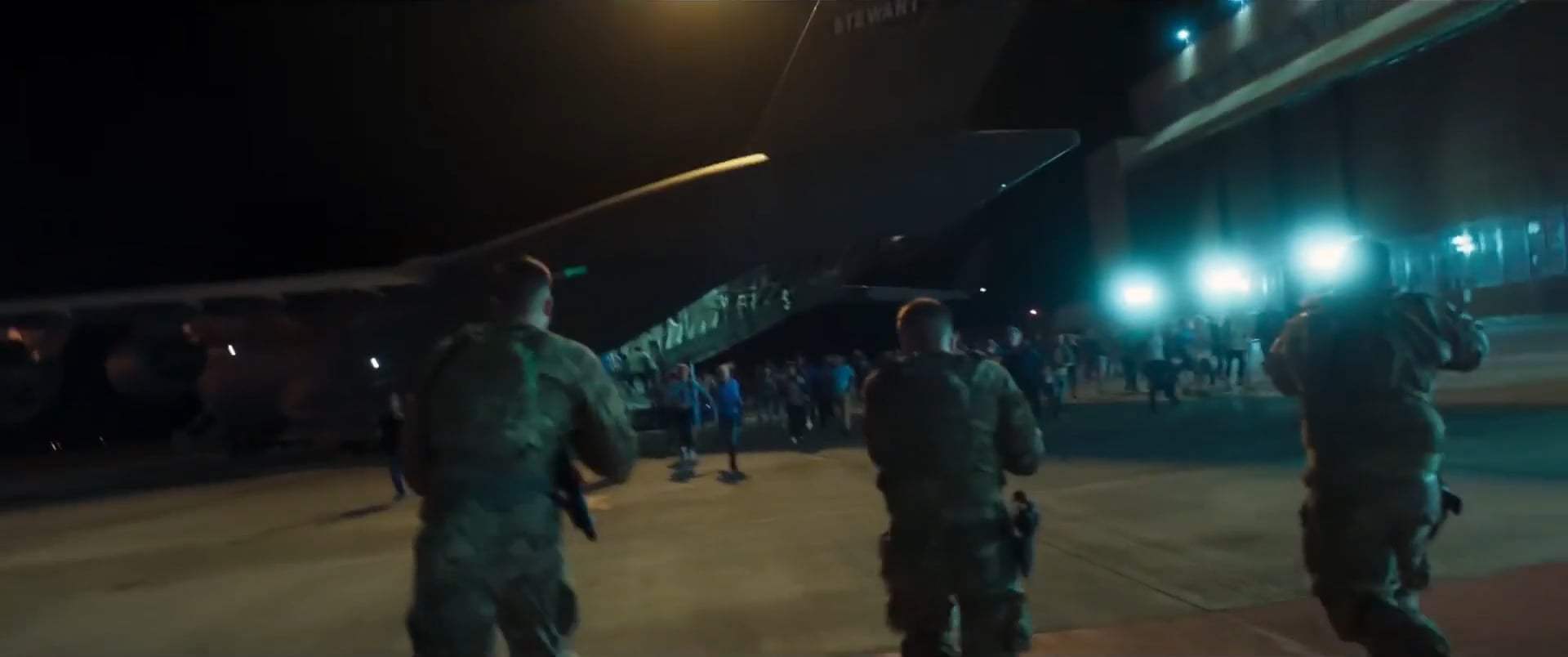 Greenland Trailer (2020) Screen Capture #3