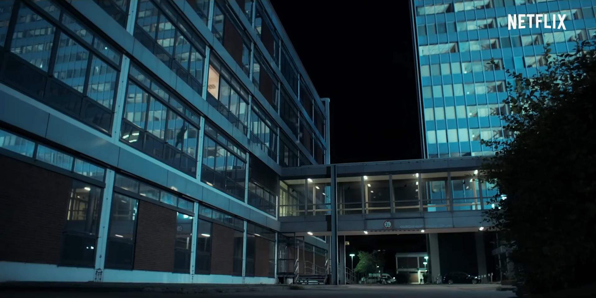 Freaks - You're One of Us Trailer (2020) Screen Capture #4