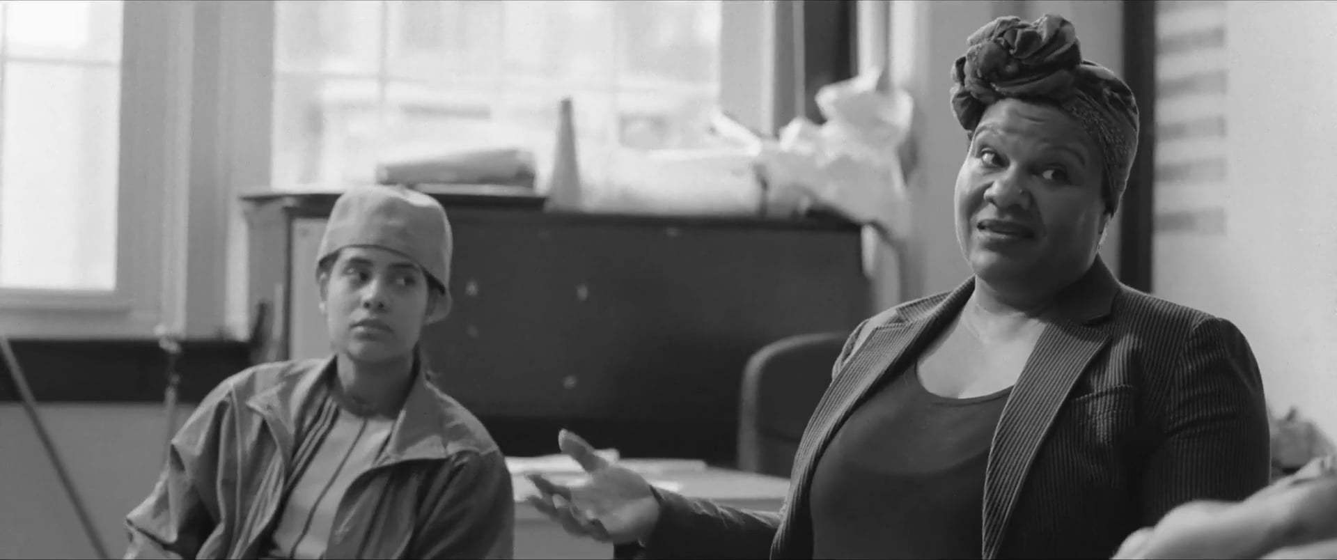 The 40-Year-Old Version Trailer (2020) Screen Capture #1