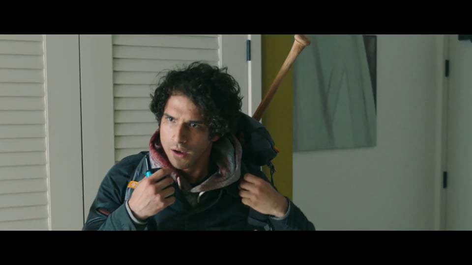Alone Trailer (2020) Screen Capture #2