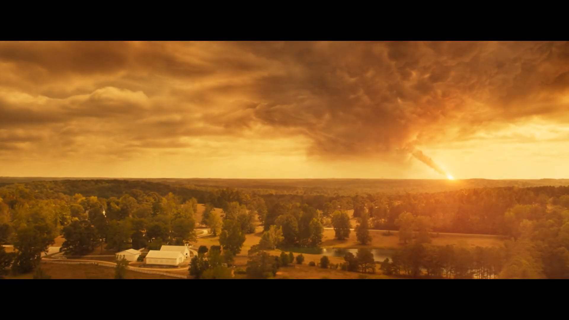 Greenland Theatrical Trailer (2020) Screen Capture #3