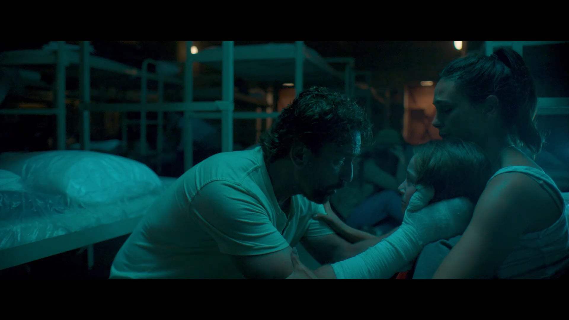 Greenland Theatrical Trailer (2020) Screen Capture #4