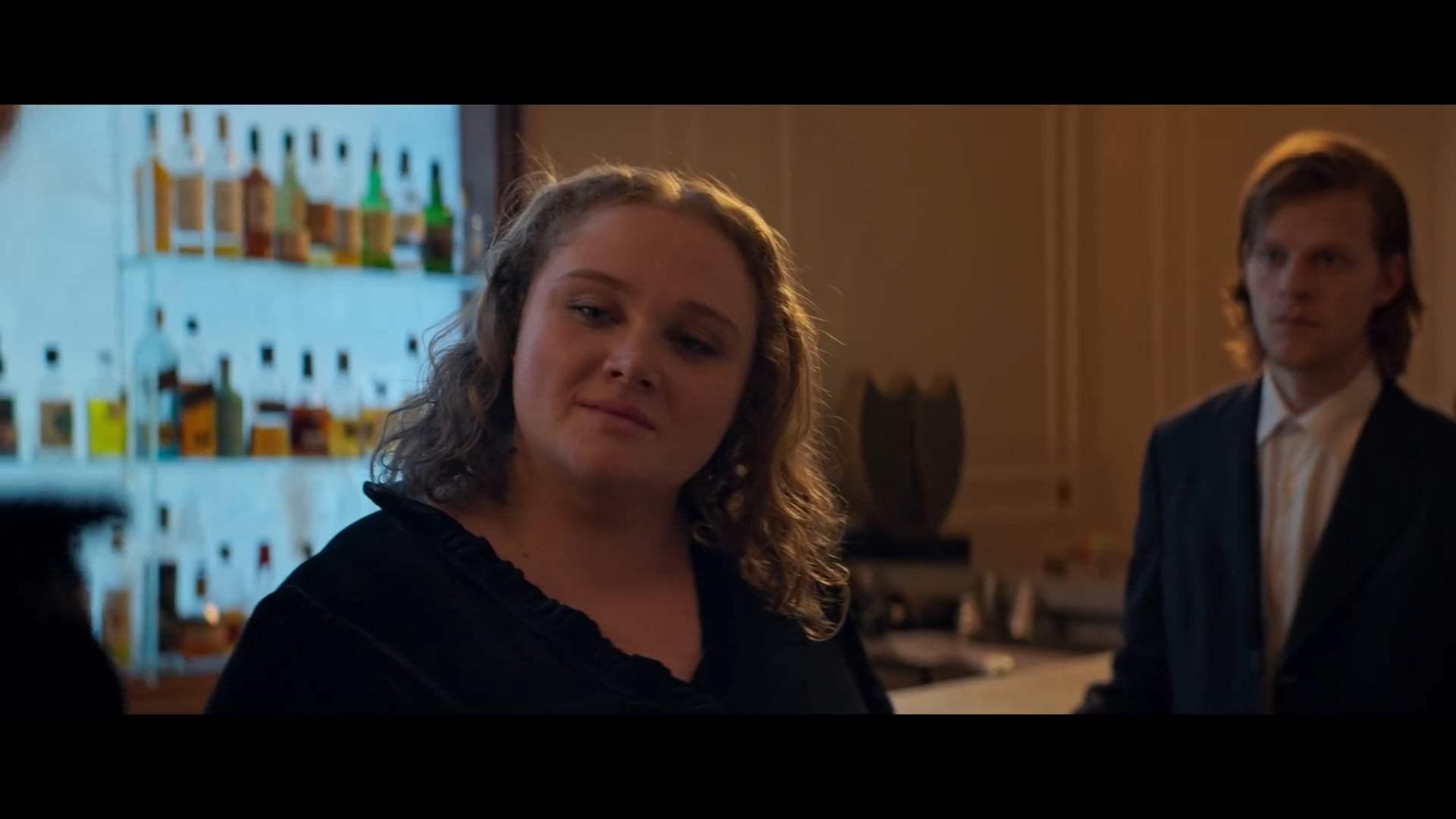 French Exit Trailer (2021) Screen Capture #2