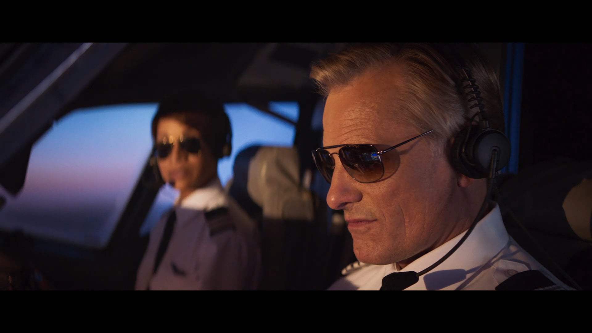 Falling Trailer (2020) Screen Capture #3