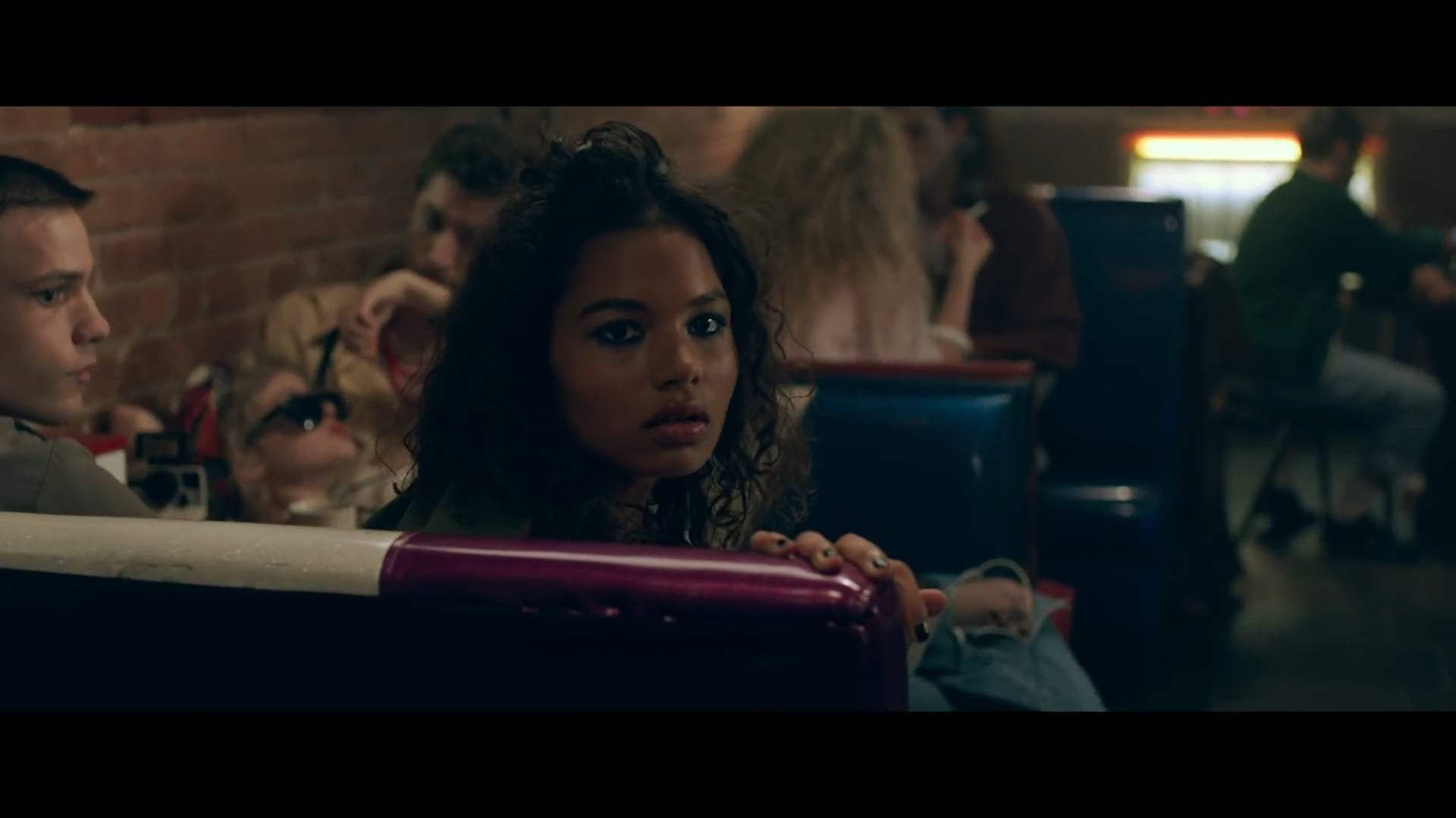 Shoplifters of the World Trailer (2021) Screen Capture #2