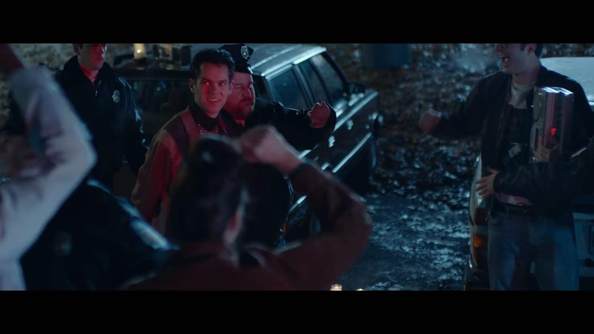 Shoplifters of the World Trailer (2021) Screen Capture #4
