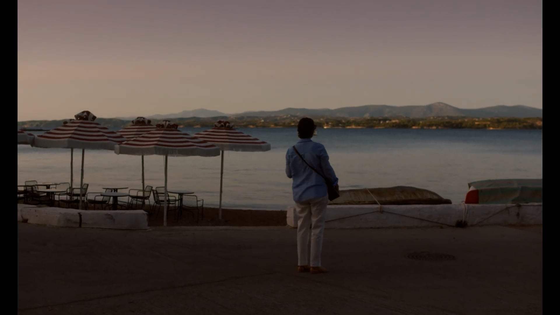 The Lost Daughter Trailer (2021) Screen Capture #1