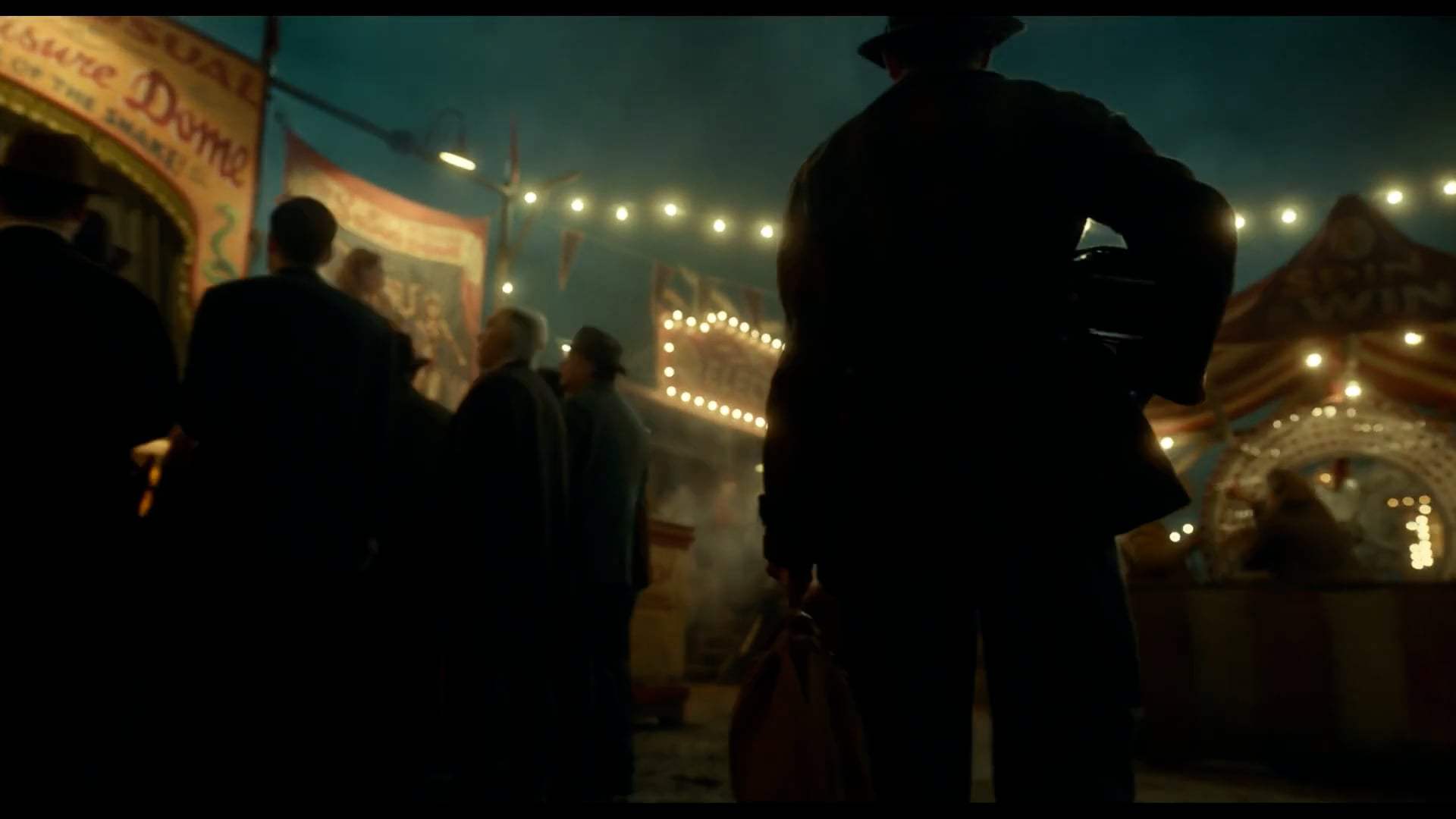 Nightmare Alley Trailer (2021) Screen Capture #2