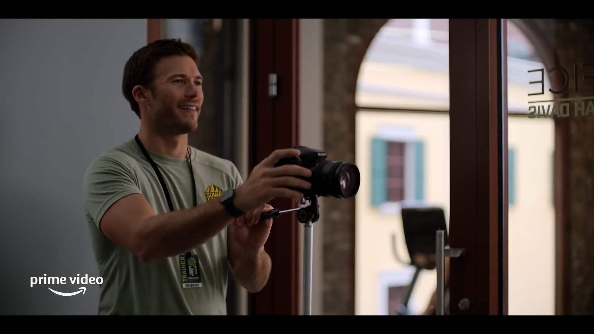 I Want You Back Trailer (2022) Screen Capture #3