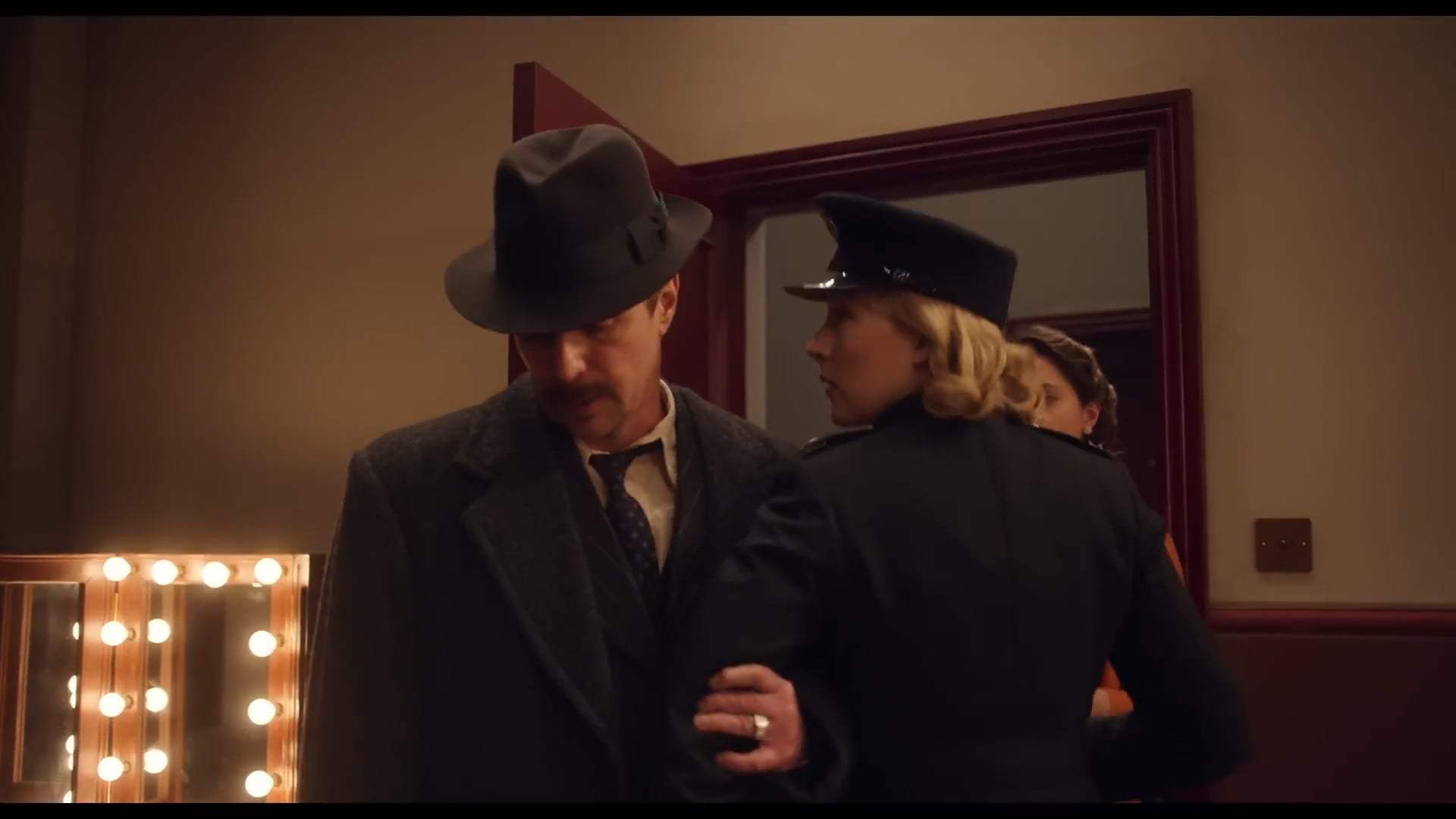 See How They Run Trailer (2022) Screen Capture #3