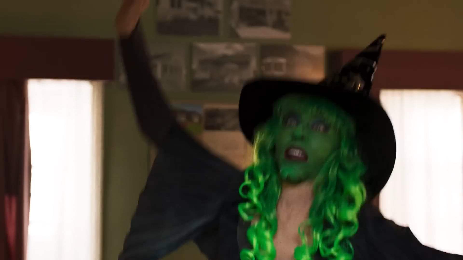 The Munsters Trailer (2022) Screen Capture #4
