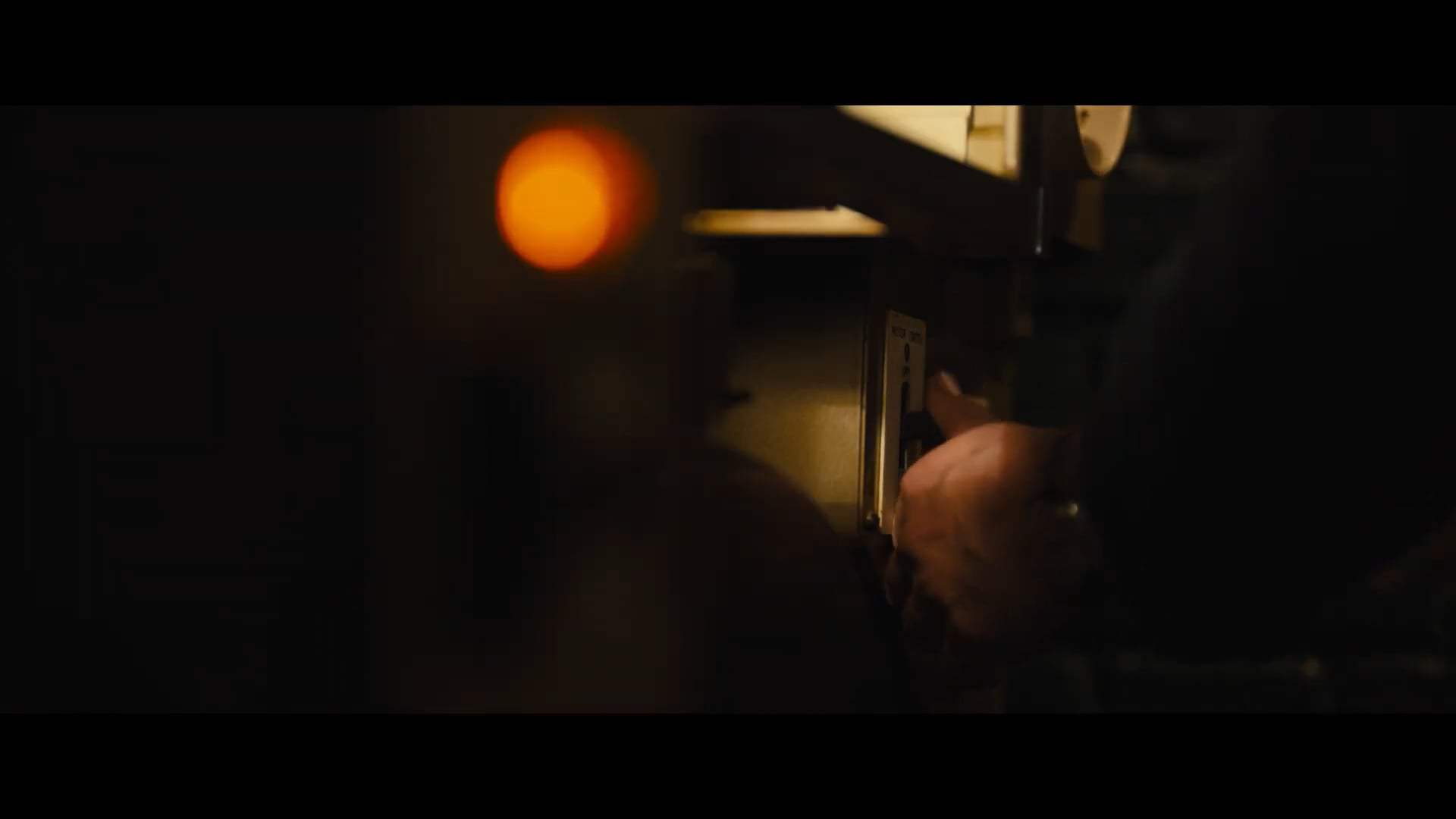 Empire of Light Teaser Trailer (2022) Screen Capture #1