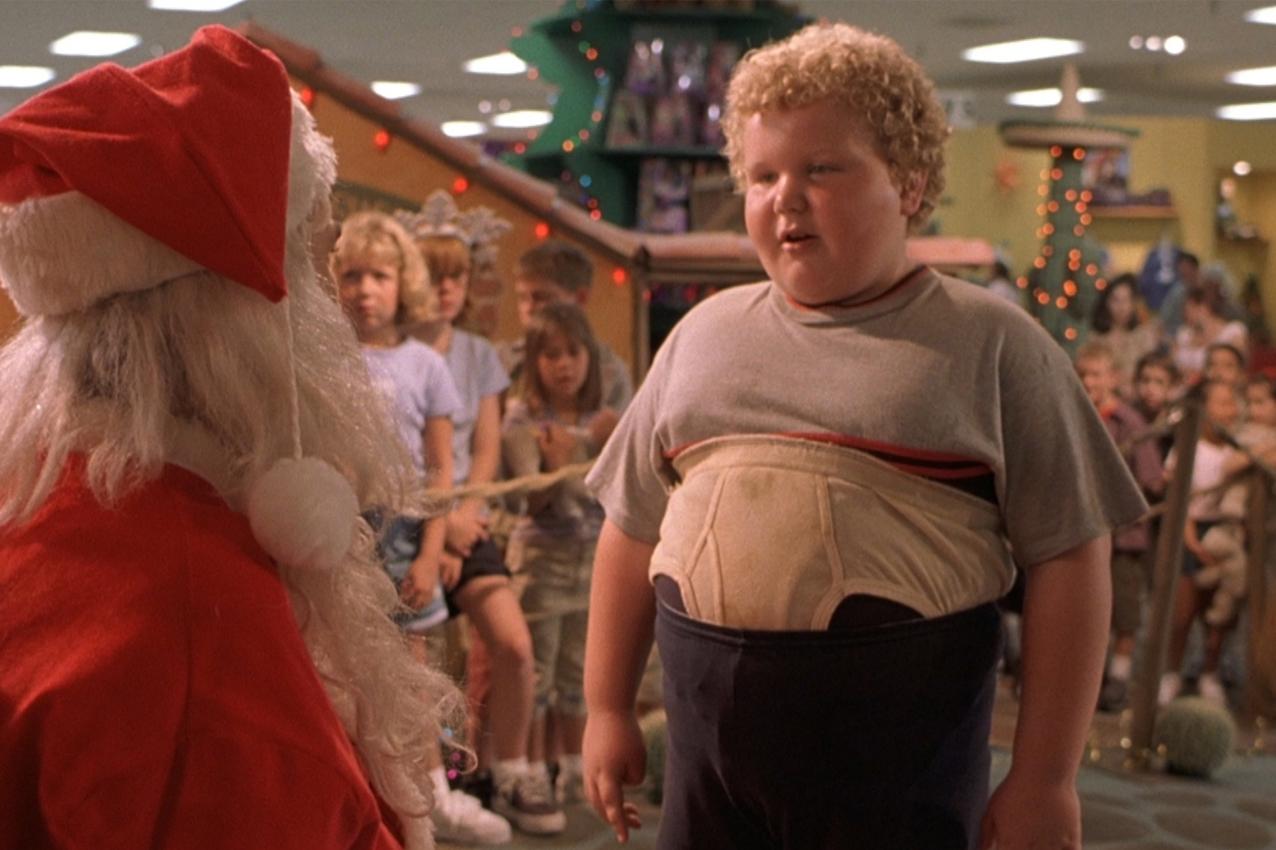 Bad Santa Red Band Trailer Screenshot 1-2