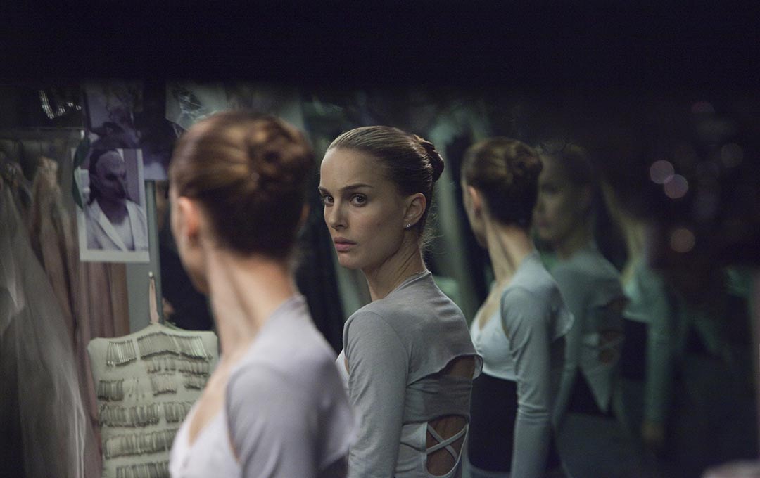 Black Swan Trailer Screencap