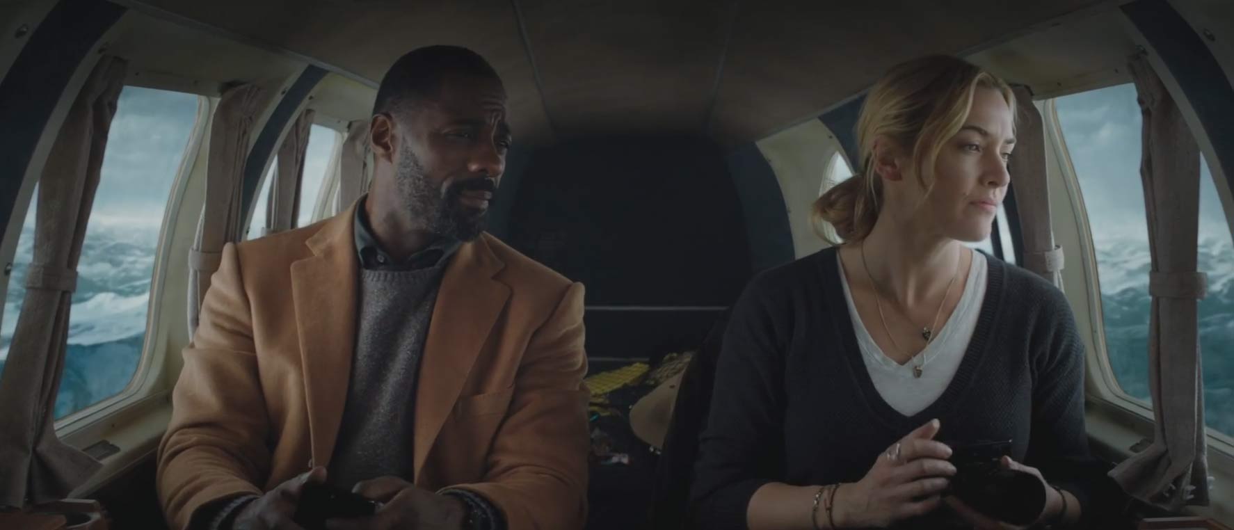 The Mountain Between Us - Trailer Screen Shot 1
