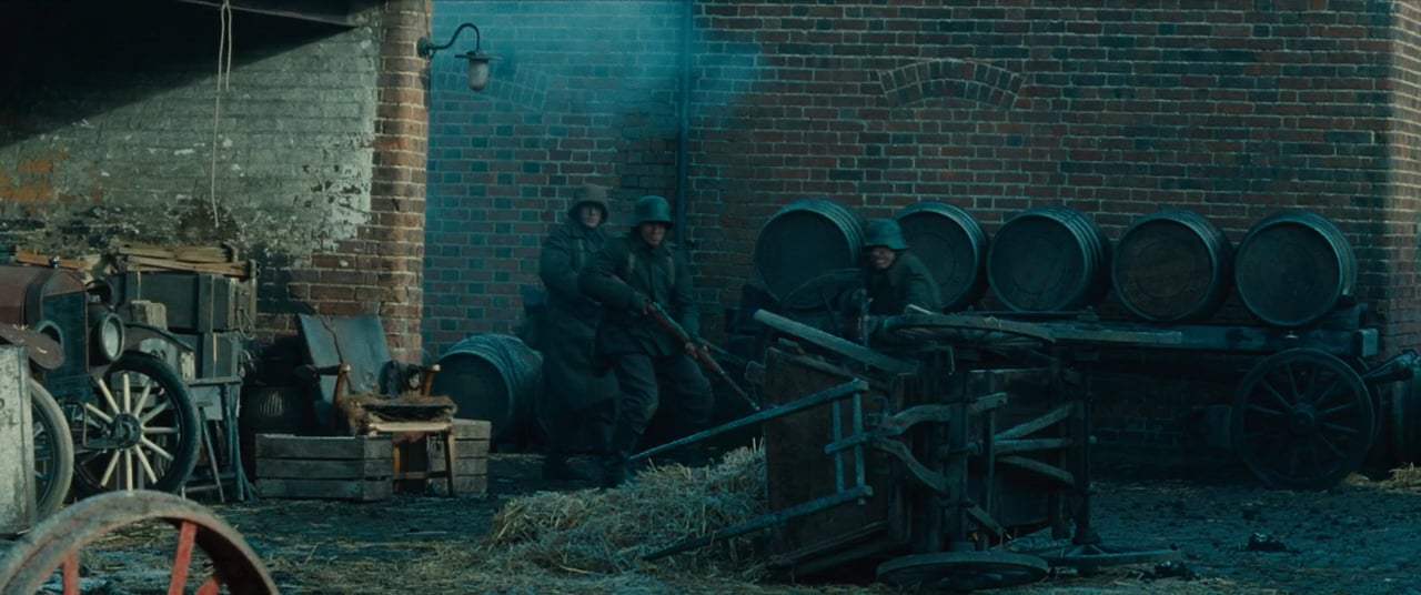 Wonder Woman (2017) - Stay Here