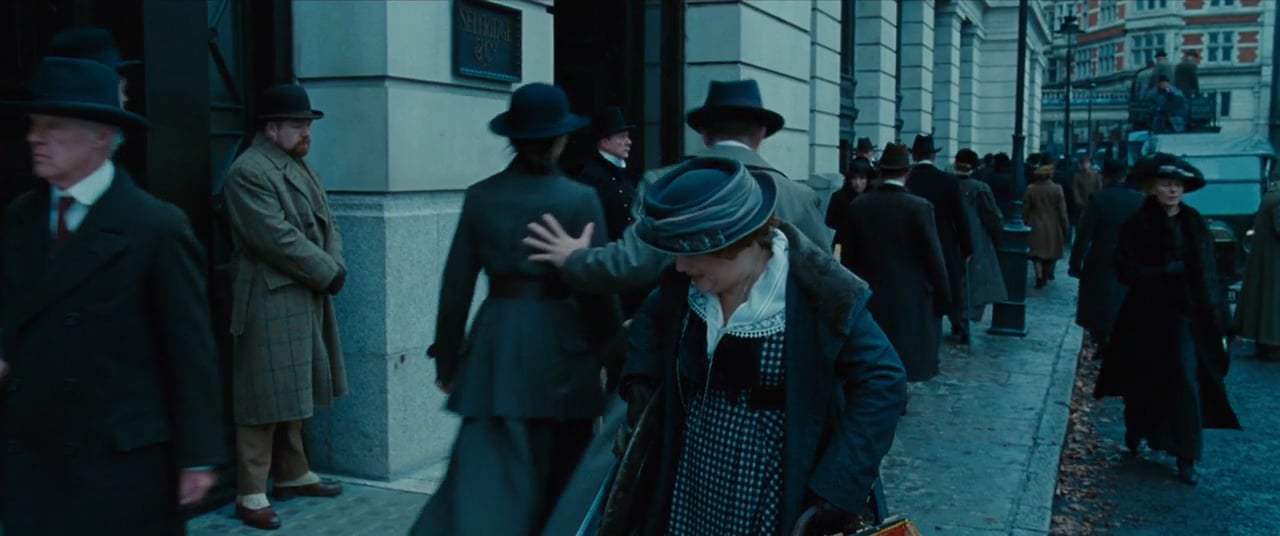 Wonder Woman (2017) - Protect It With Your Life