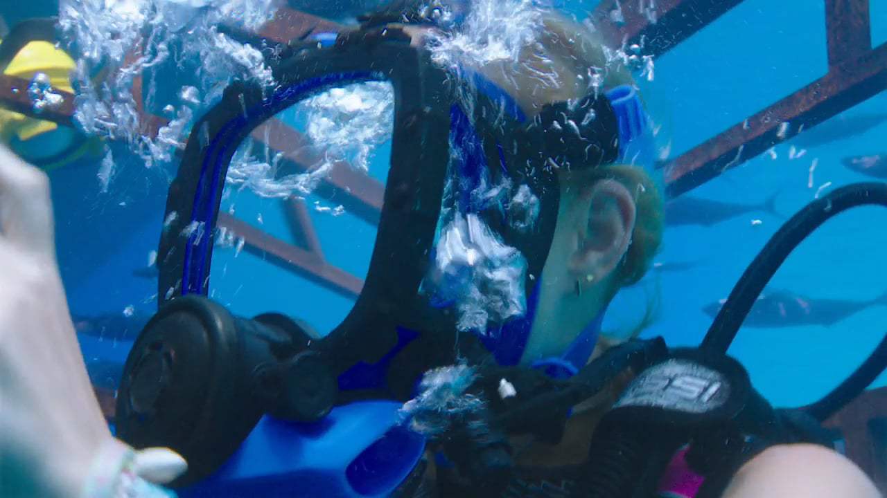 47 Meters Down (2017) - Camera